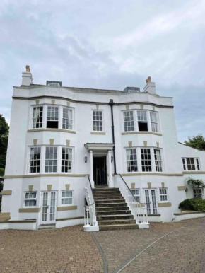 Whitehall, Thomas Turnbull Flat 3 Beautiful apartment in Georgian House